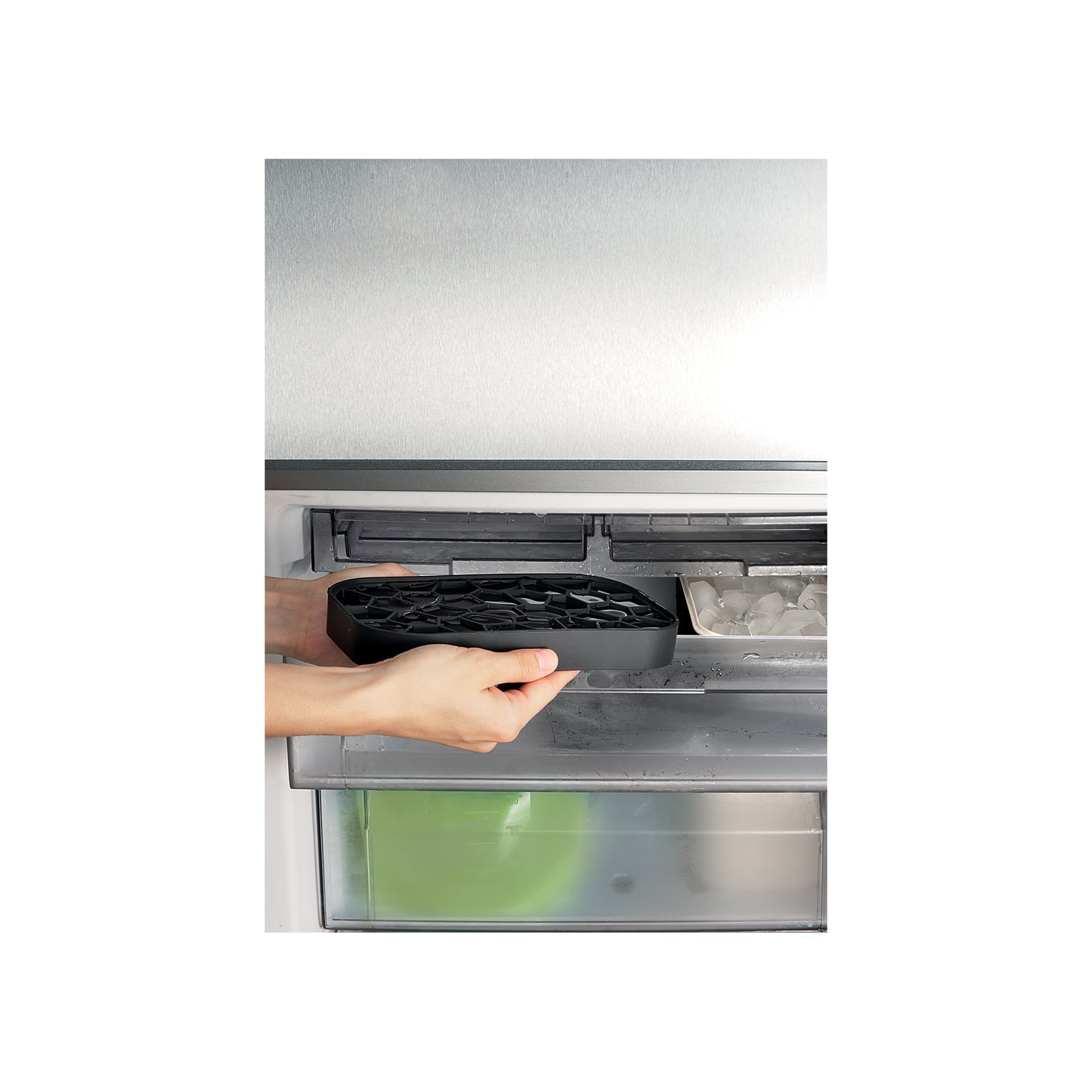 Ice Box - Black