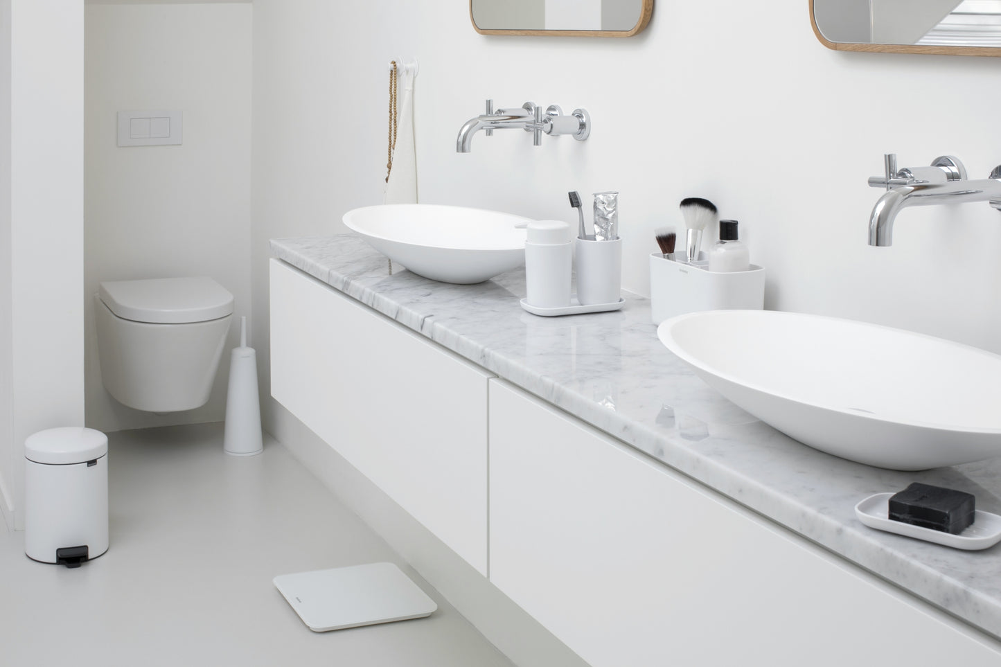 Bathroom Caddy - White