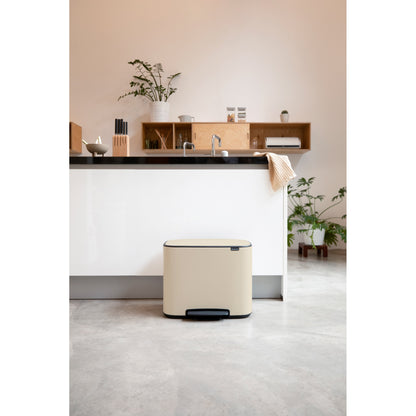 Bo Pedal Bin 36 litre - Soft Beige