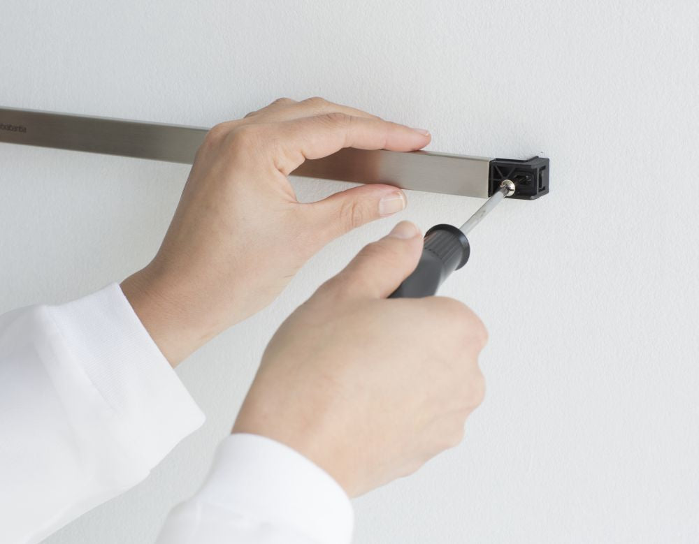 Wall Rail 60cm (7 hooks) Matt