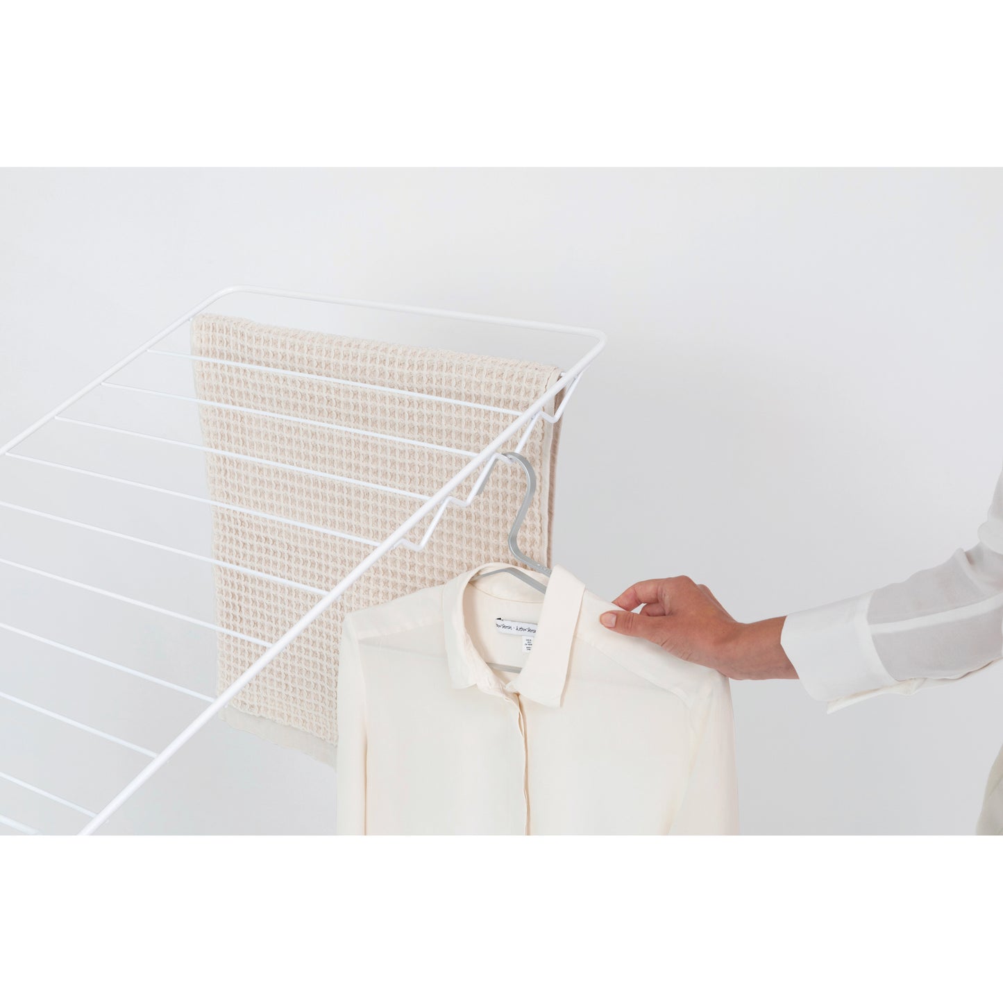 Hangon Drying Rack 25 metres + Rod White