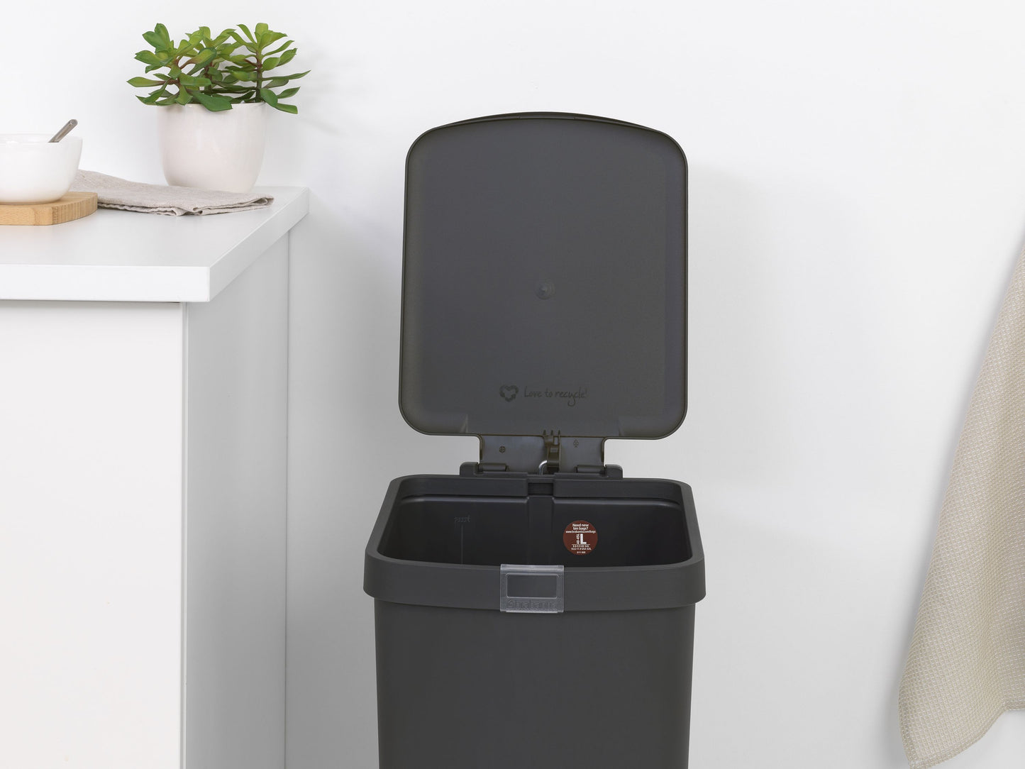 StepUp Pedal Bin 40 litre - Dark Grey