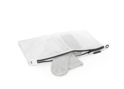 Sock Wash Bag - White / Grey Zipper