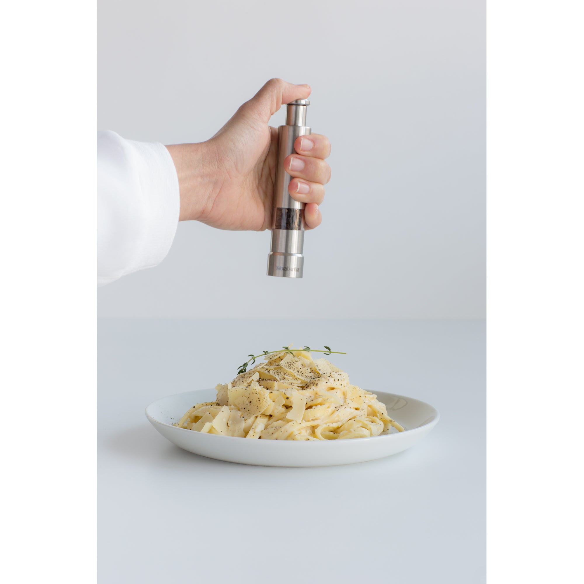 Salt or Pepper Crusher Set Matt – Brabantia South Africa