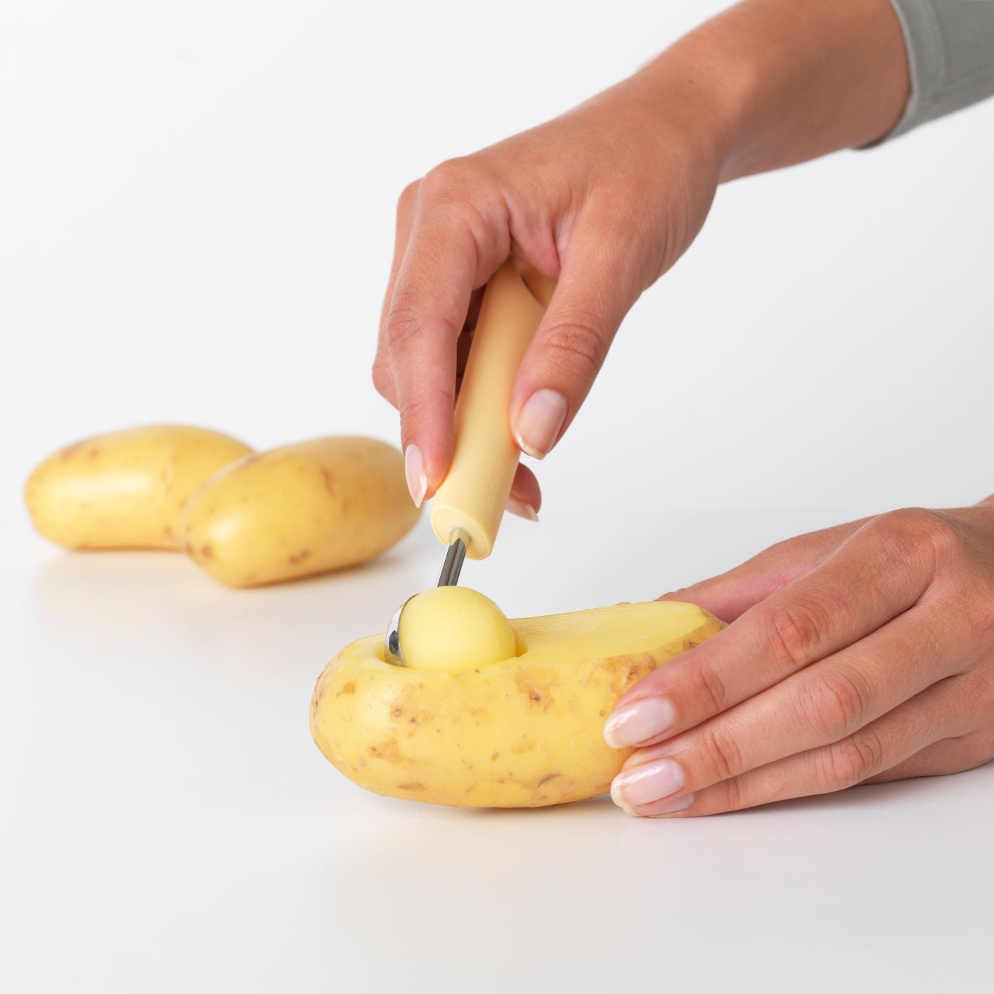 Tasty+ Melon Baller - Vanilla Yellow