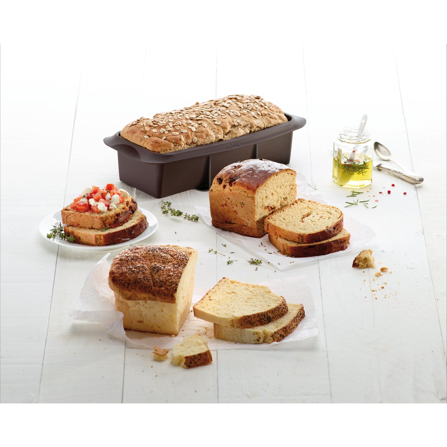 Plum Cake Mould - 24 cm - Red