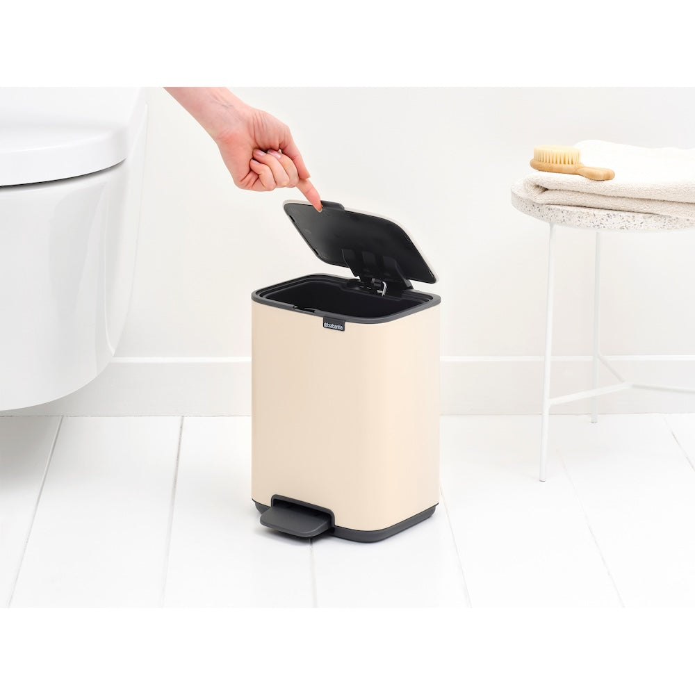 Bo Pedal Bin 4 Litre - Soft Beige