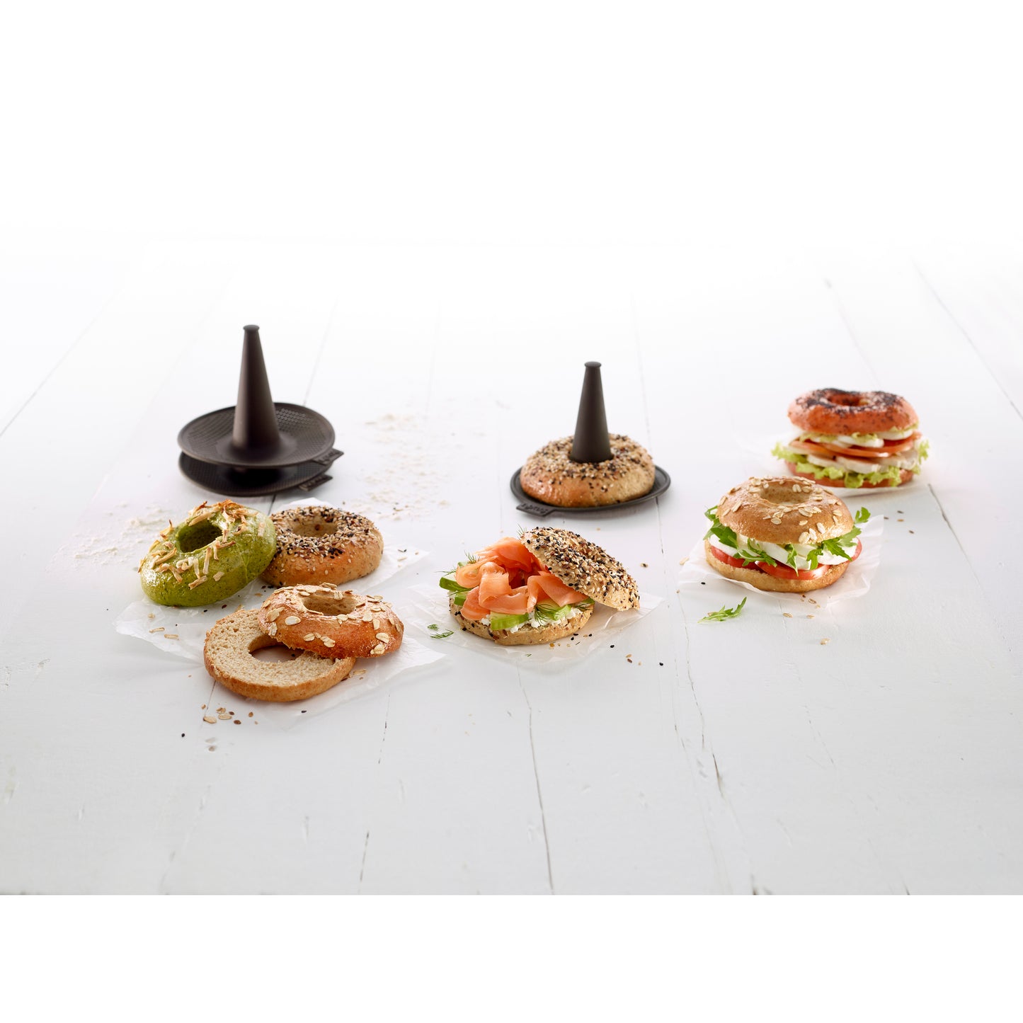 Set of 6 Bagel Moulds - Brown