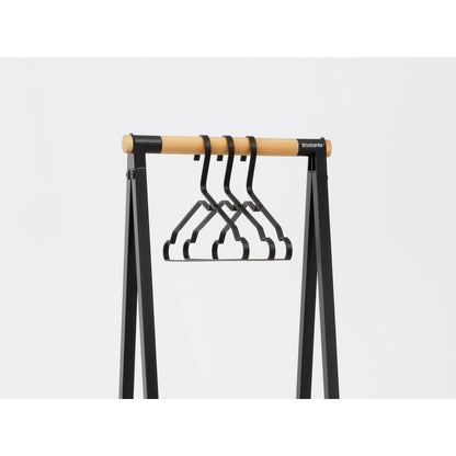 Linn Clothes Rack, Compact - Black