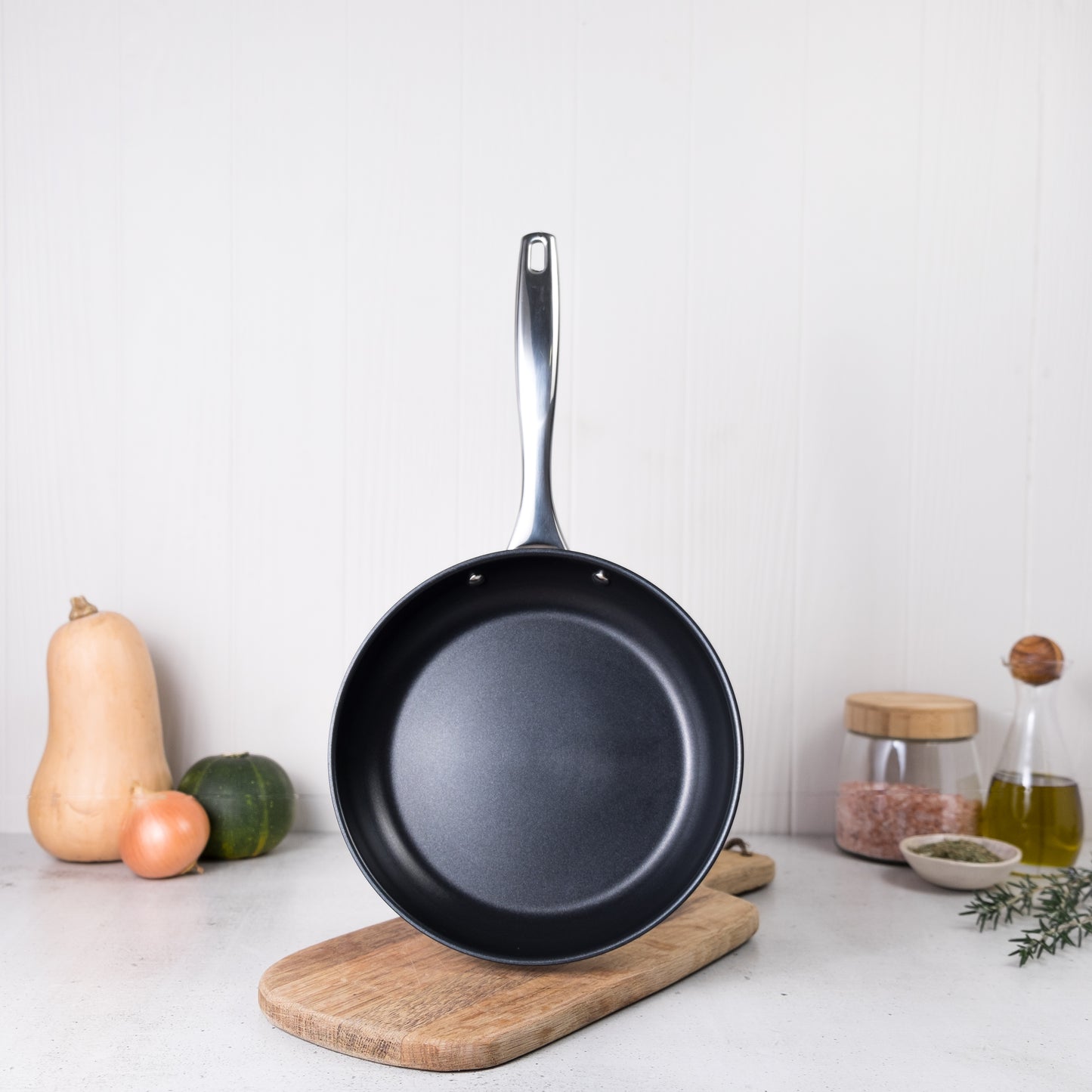Brabantia Amsterdam 5 piece Cookware Set with Non-Stick Pan