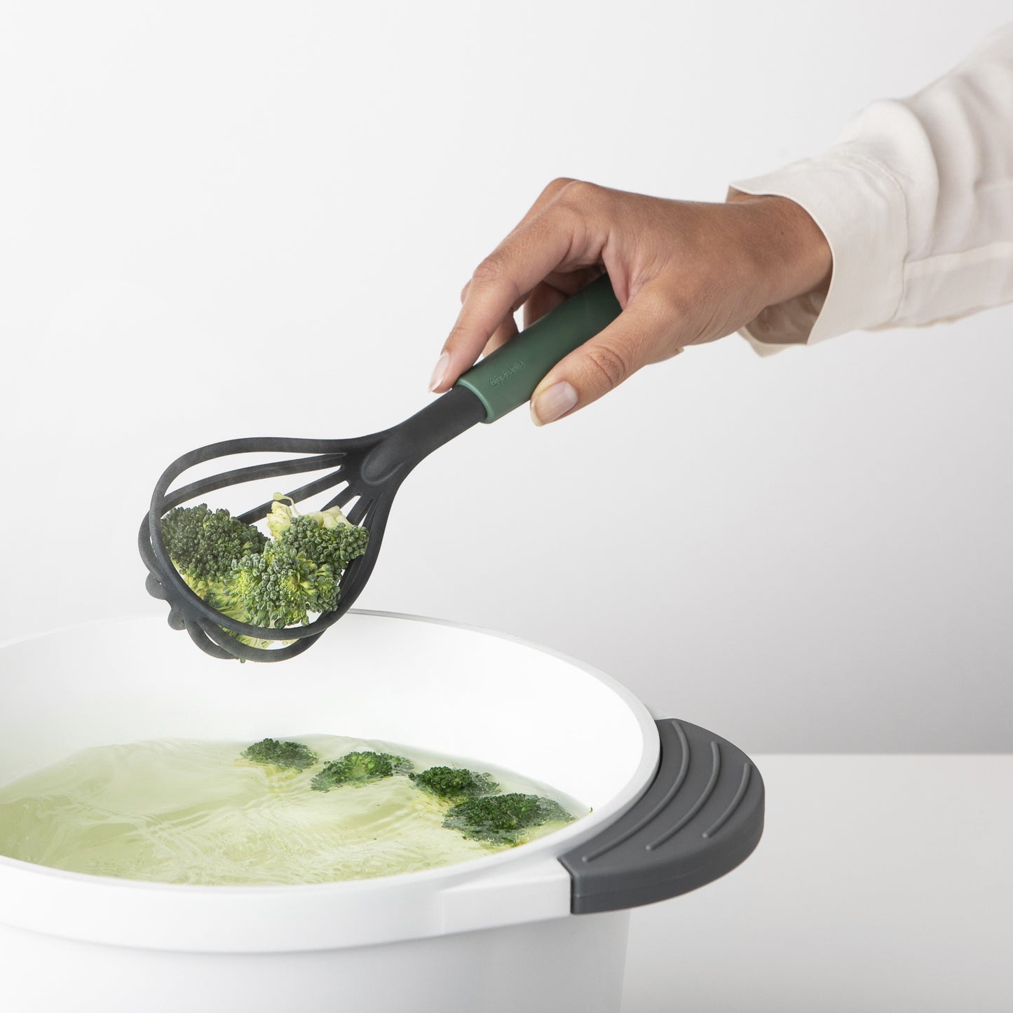 Tasty+ Whisk plus Draining Spoon - Fir Green