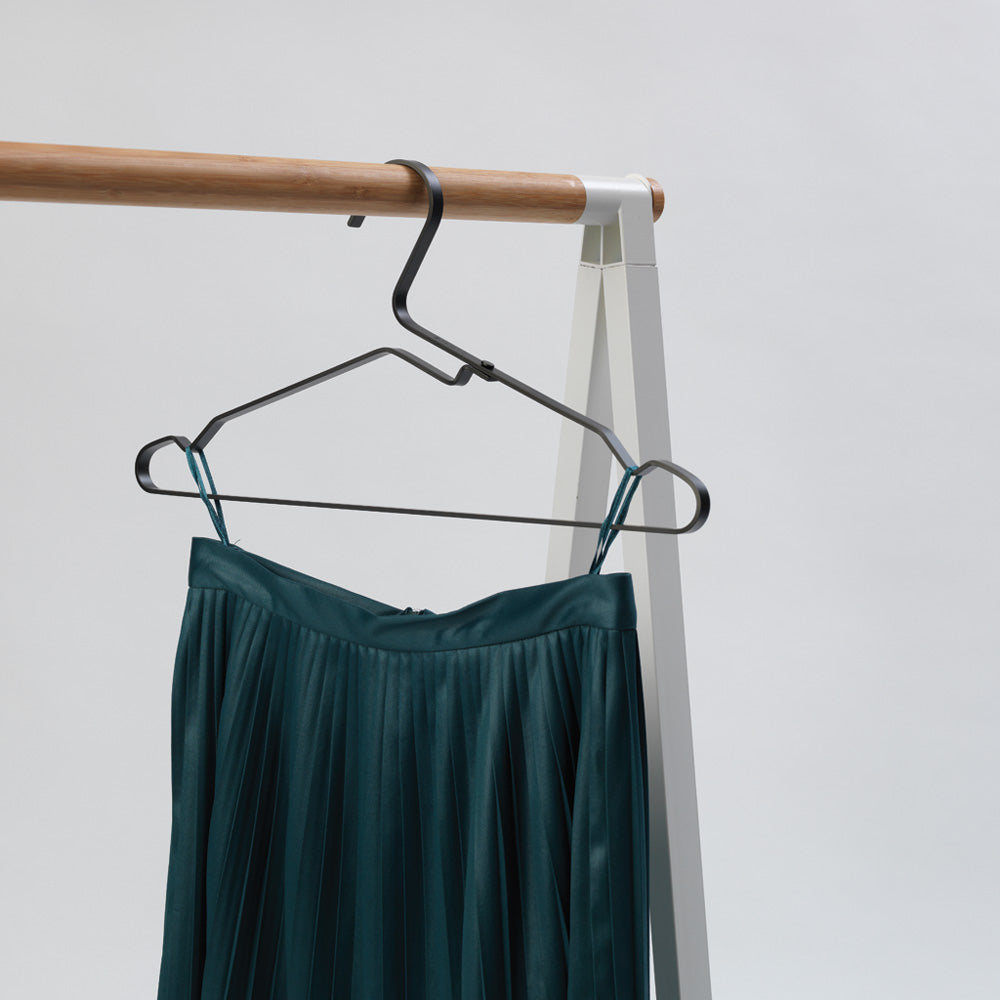 Aluminium Clothes Hanger, Set of 4 - Black