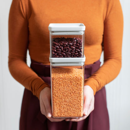 Tasty+ Square Canister 0.7 litre - Light Grey Lid