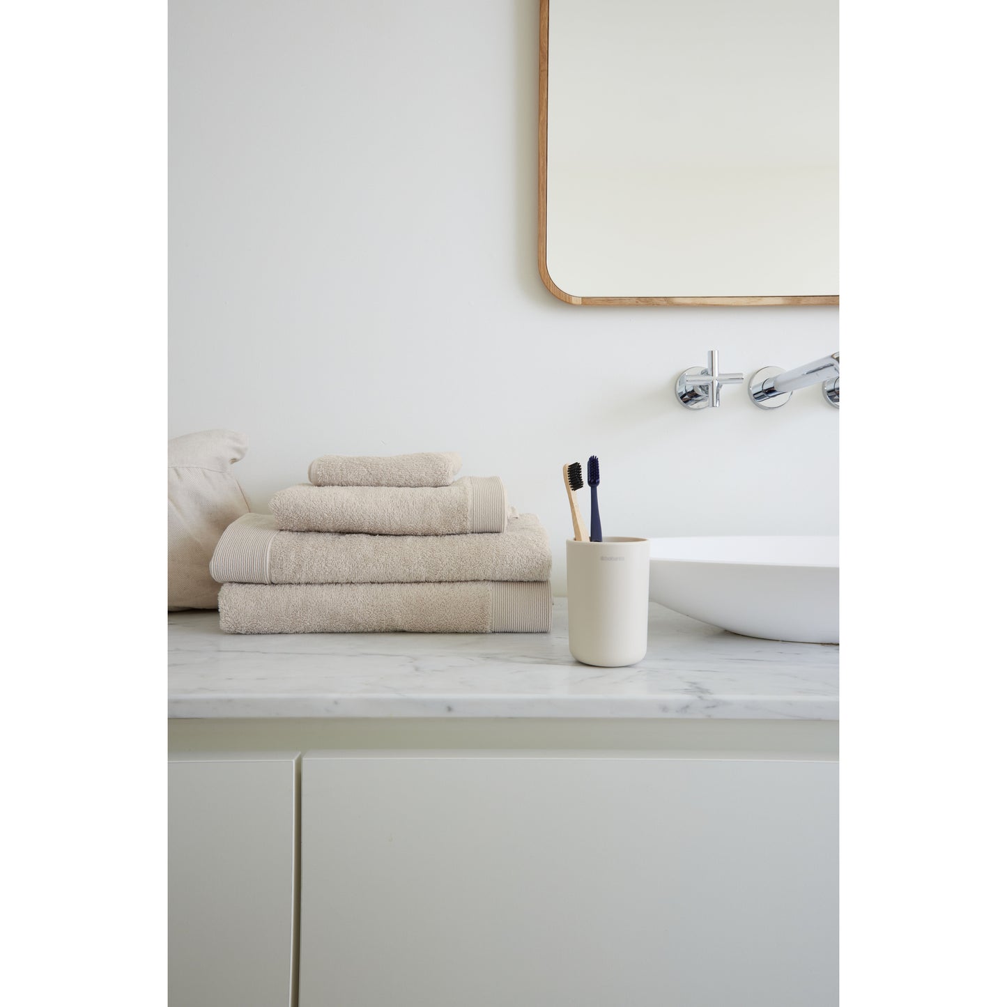 ReNew Toothbrush Holder - Soft Beige