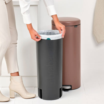 Pedal Bin NewIcon 30 litre - Satin Taupe
