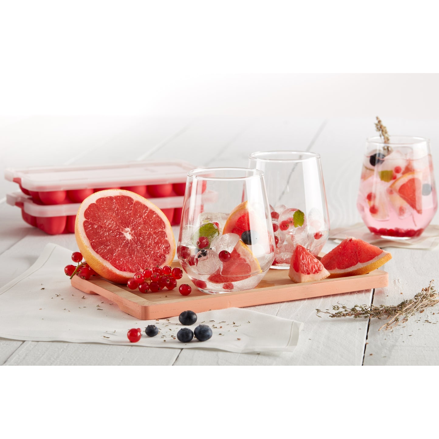 Heart Ice Cube Tray with Lid - Red