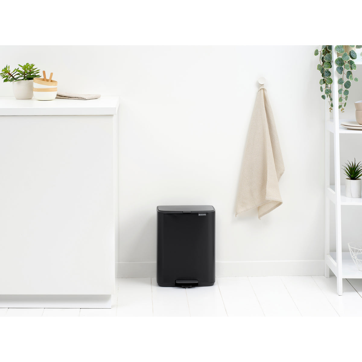 Bo Pedal Bin 12L - Matt Black