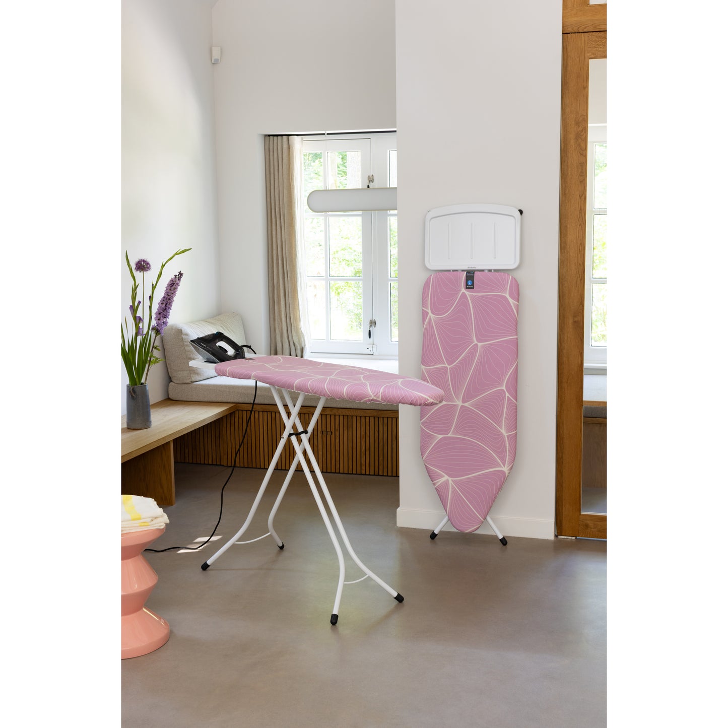 Ironing Board C, 124x45 cm, Solid Steam Unit Holder - Lilac Waves