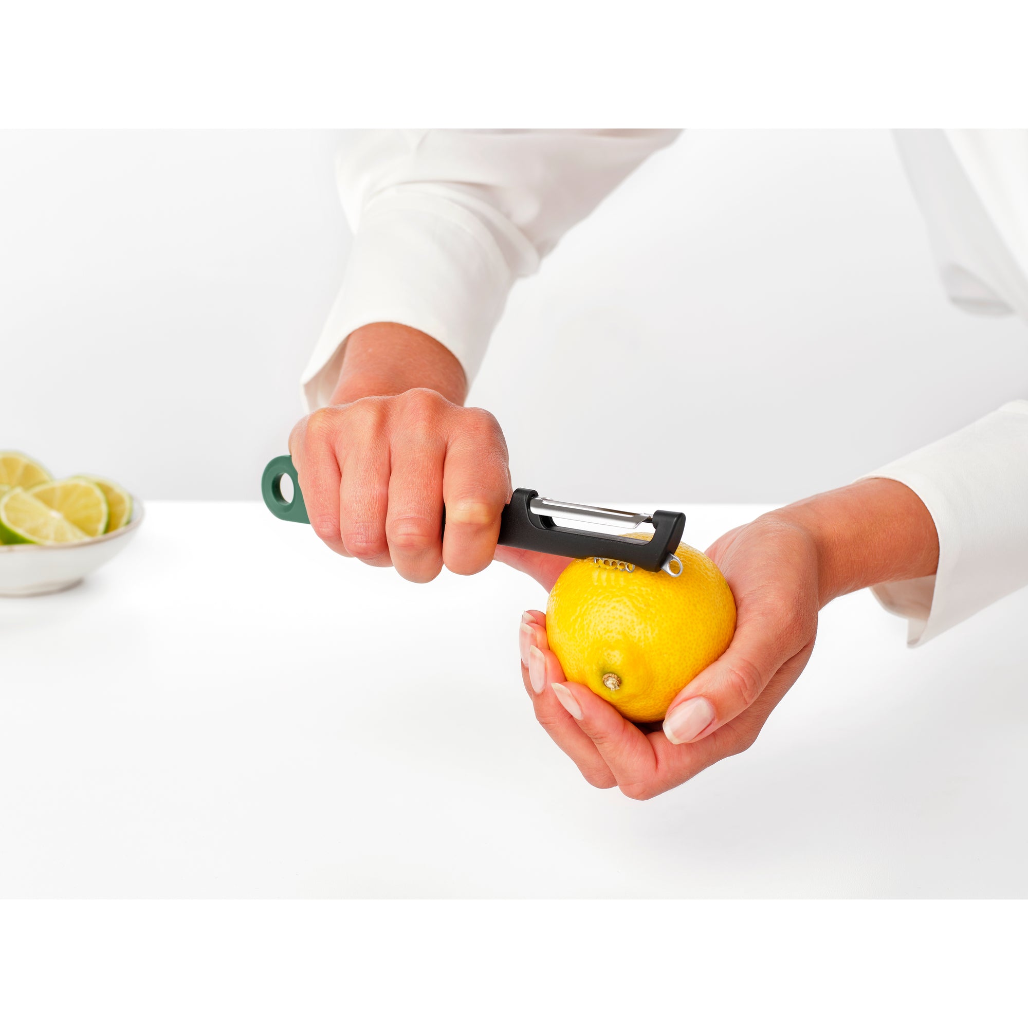 Tasty+ Swivel Food Peeler plus Zester - Fir Green – Brabantia