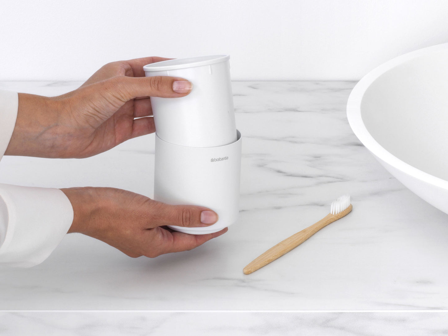 MindSet Toothbrush Holder - Mineral Fresh White