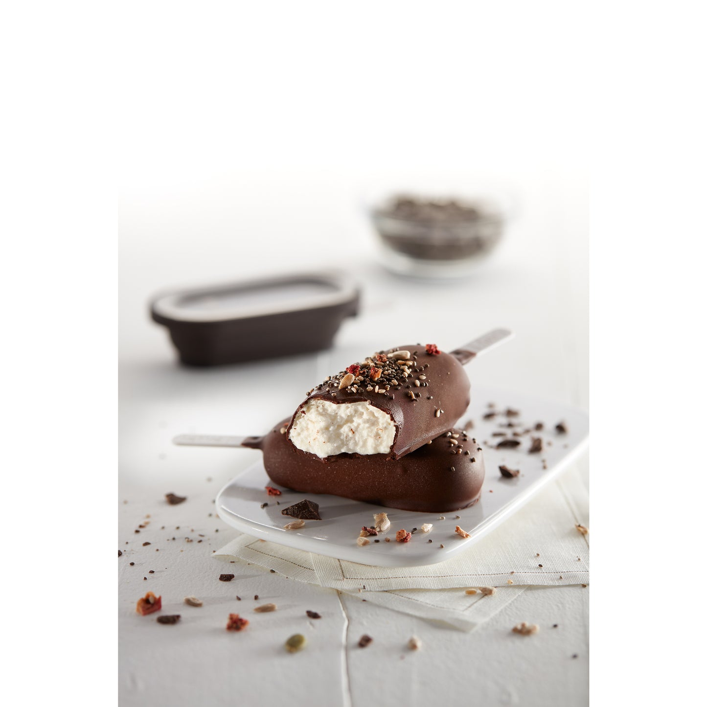 Classic Creamy Ice Cream Moulds Set of 4 - Brown