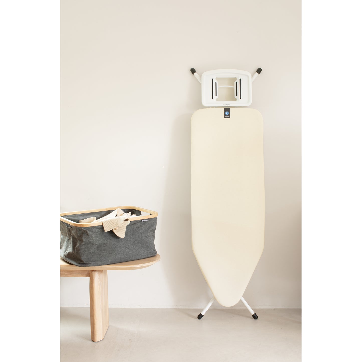 Ironing Board C, 124x45 cm, Solid Steam Iron Rest - Ecru