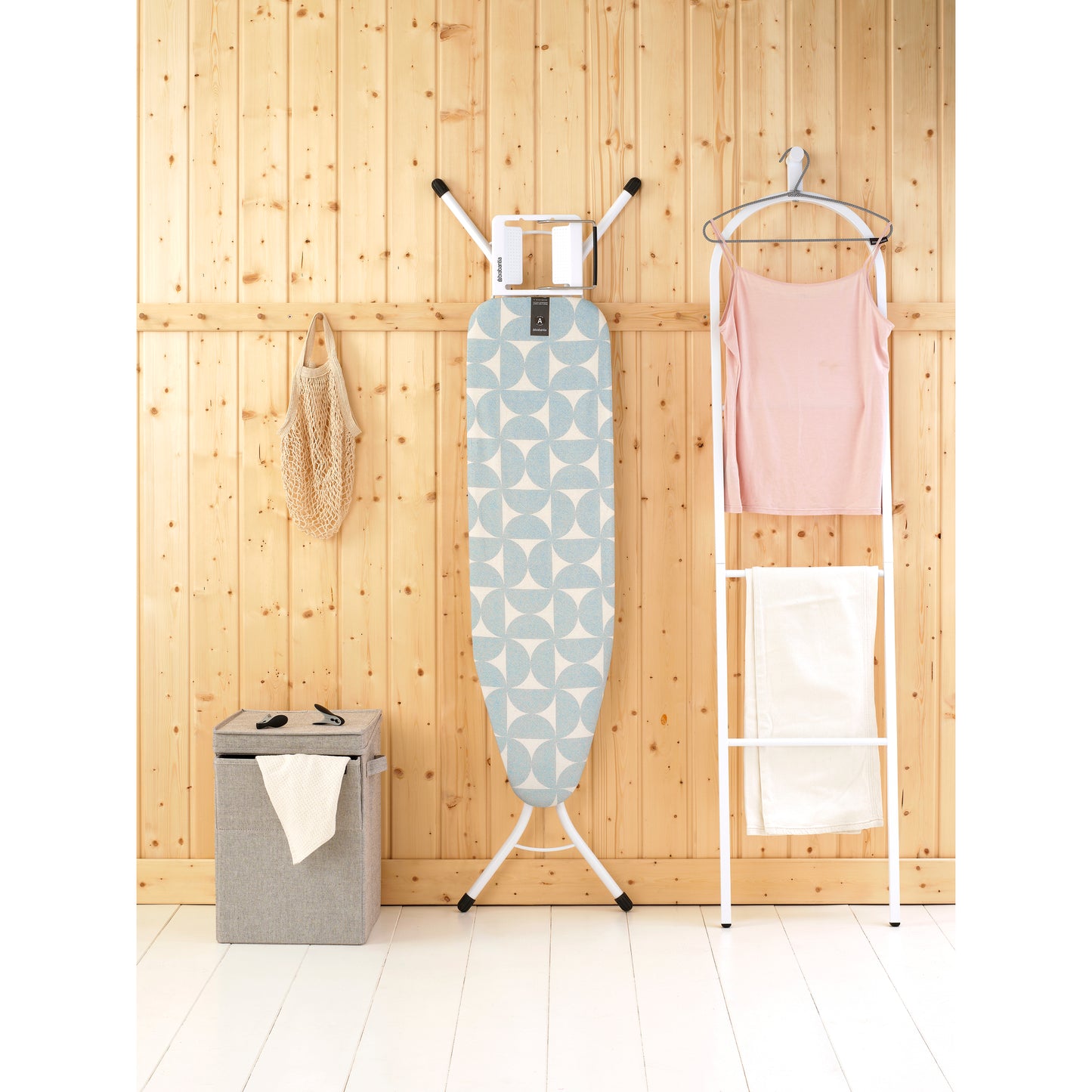 IroningBoard(SteamIron)110x30FreshBreeze