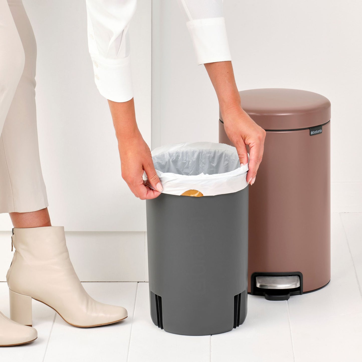 Pedal Bin NewIcon 12 litre - Satin Taupe
