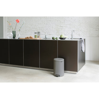 Pedal Bin NewIcon 20 Litre - Mineral Concrete Grey