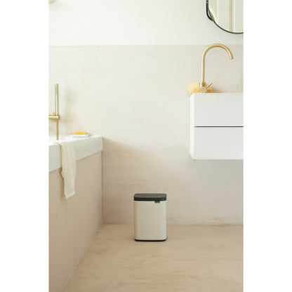 Bo Waste Bin 4 litre - Soft Beige