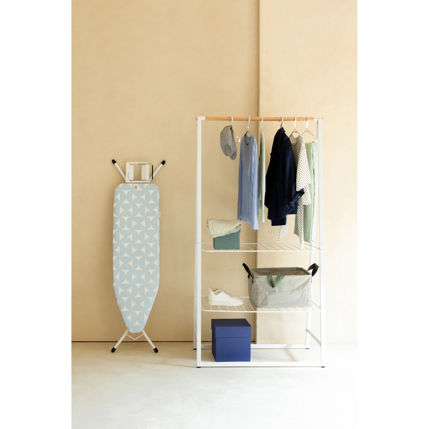 Ironing Board 124x38cm (B) Steam Iron Rest- FreshBreeze
