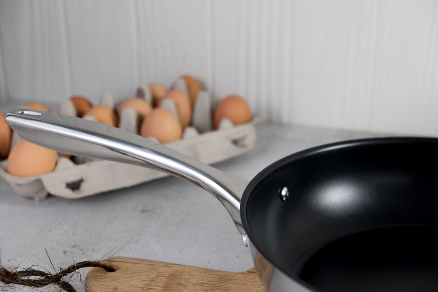 Brabantia Amsterdam 5 piece Cookware Set with Non-Stick Pan