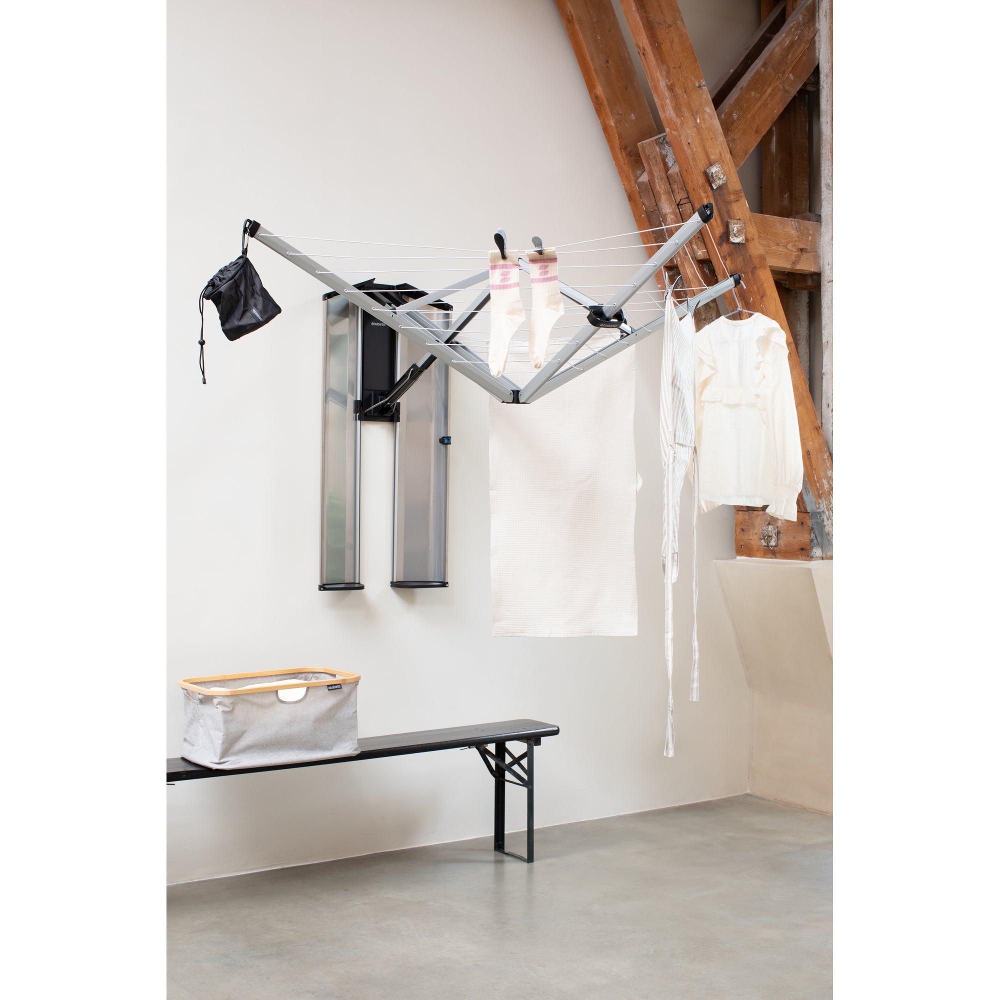 Wallfix - Fold away washing line (24m drying lines) with Steel