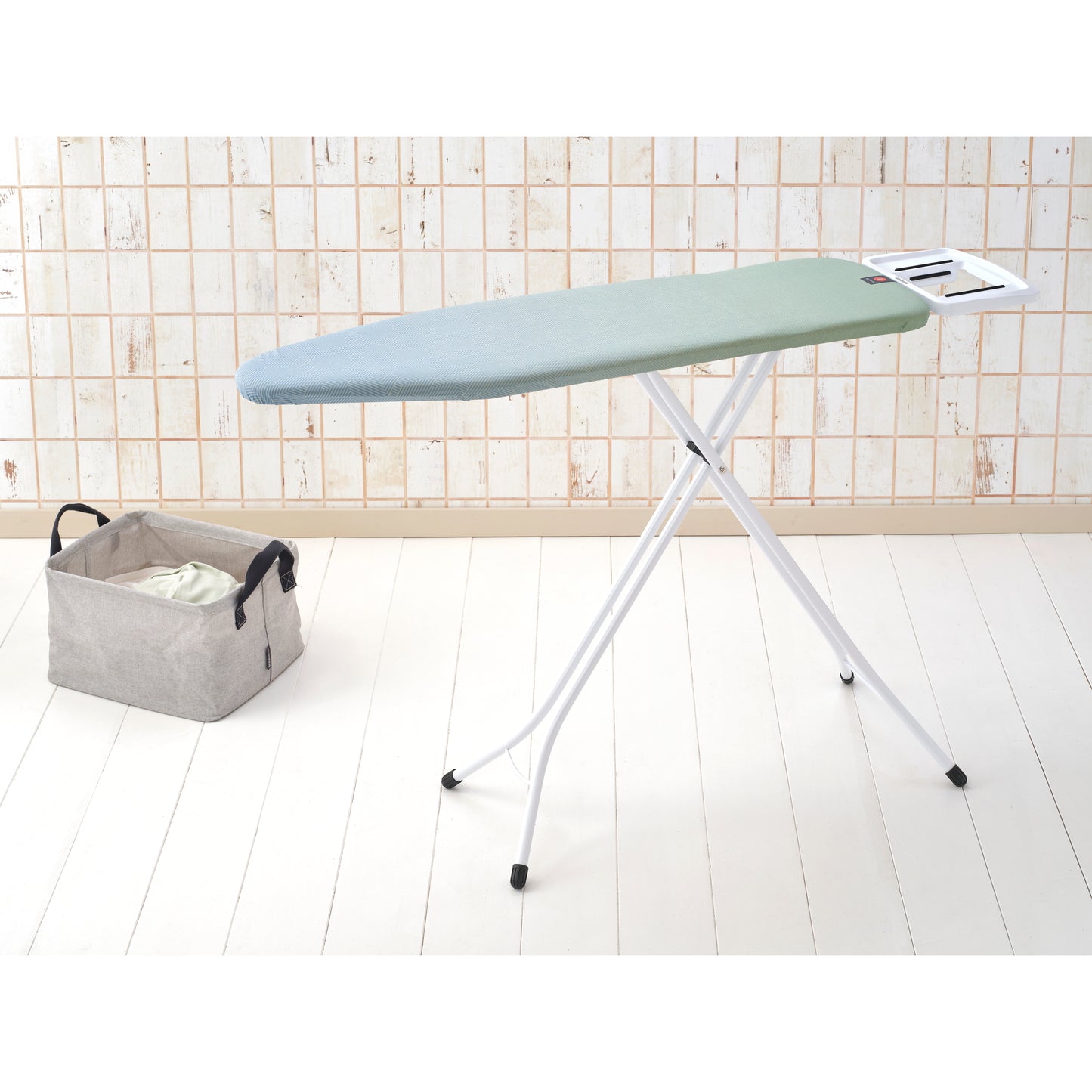 Ironing Board B 124x38 cm Solid Steam Iron Rest - Soothing Sea
